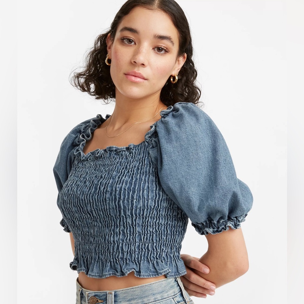 LEVI'S rey smocked top in freaky friday denim blue‎ size large